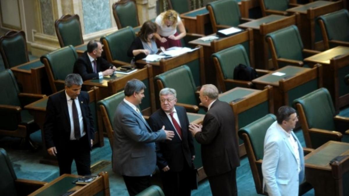 The Senate adopted the amendment to the referendum law to reduce the turnout threshold