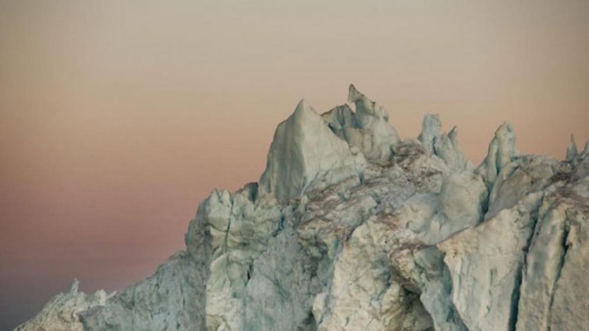 povestea lui simon harsent un fotograf de exceptie