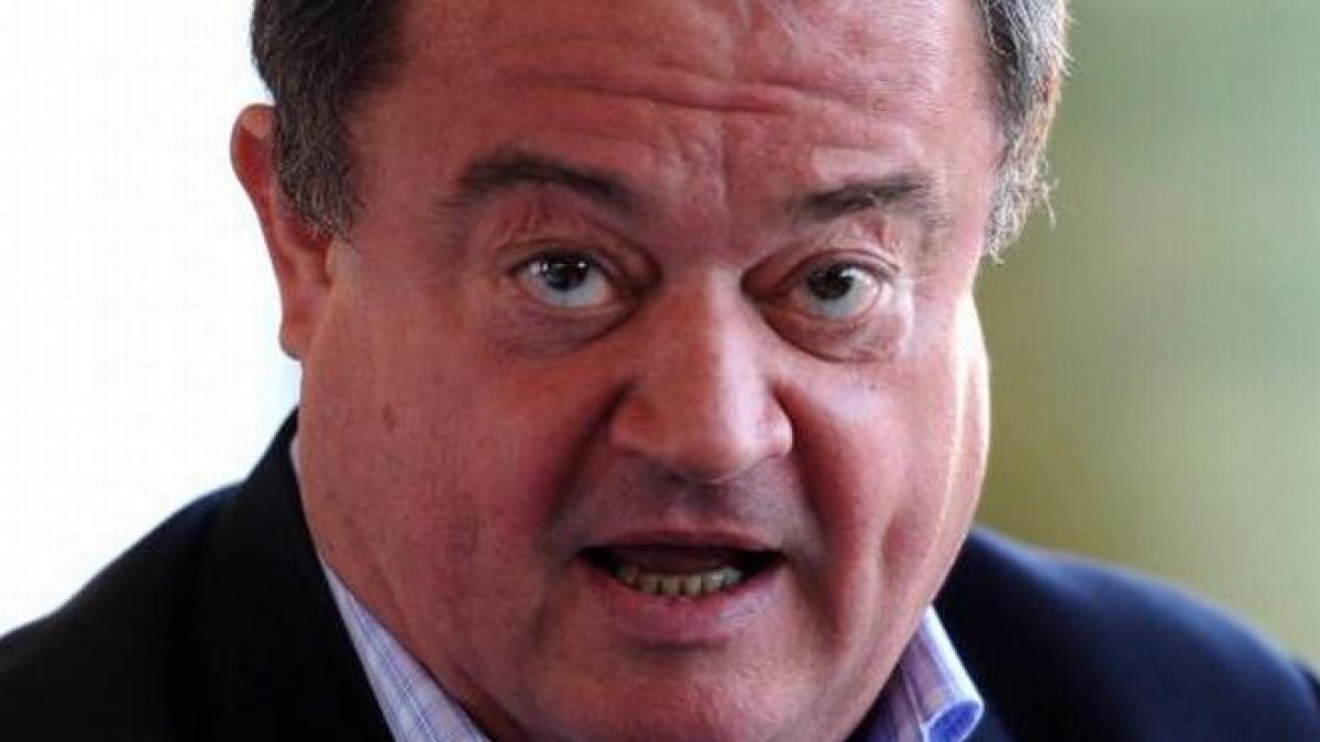 praful si pulberea se vor alege de cei care parasesc pdl declaratia furioasa a lui vasile blaga