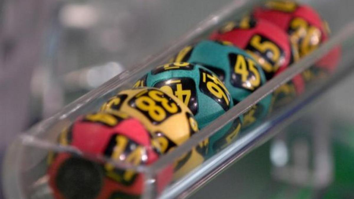 report de peste 8 milioane de euro la loto 6 49 vezi numerele extrase