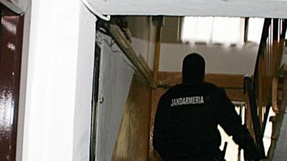 trei politisti de la bcco constanta acuzati de violente impotriva unui anchetator sub acoperire