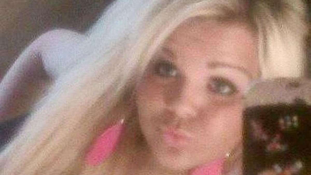 a inceput sa fiarba la propriu dupa ce a luat aceasta pastila a murit in ambulanta inainte de a