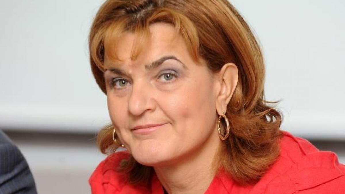 sapte hectare se vor imbraca cu tricolorul elisabeta lipa este o mandrie enorma ca sunt romanca