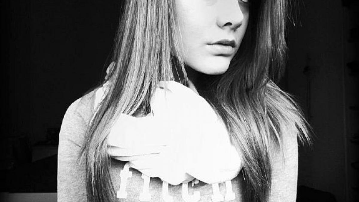 decizia fara precedent luata de facebook dupa sinuciderea fetei din italia nimeni nu va mai posta