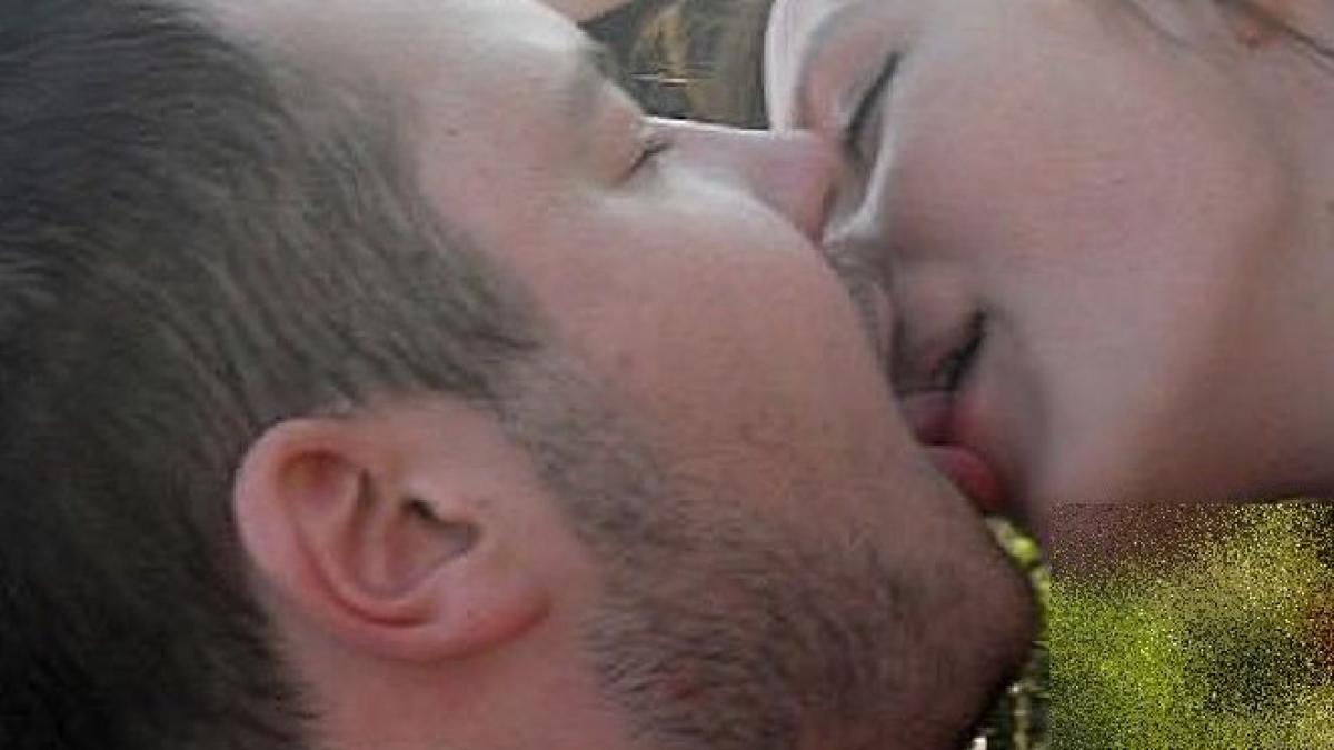 ce au facut acesti doi tineri in vazul tuturor nu stiau ca cineva isi bate joc de ei la cativa