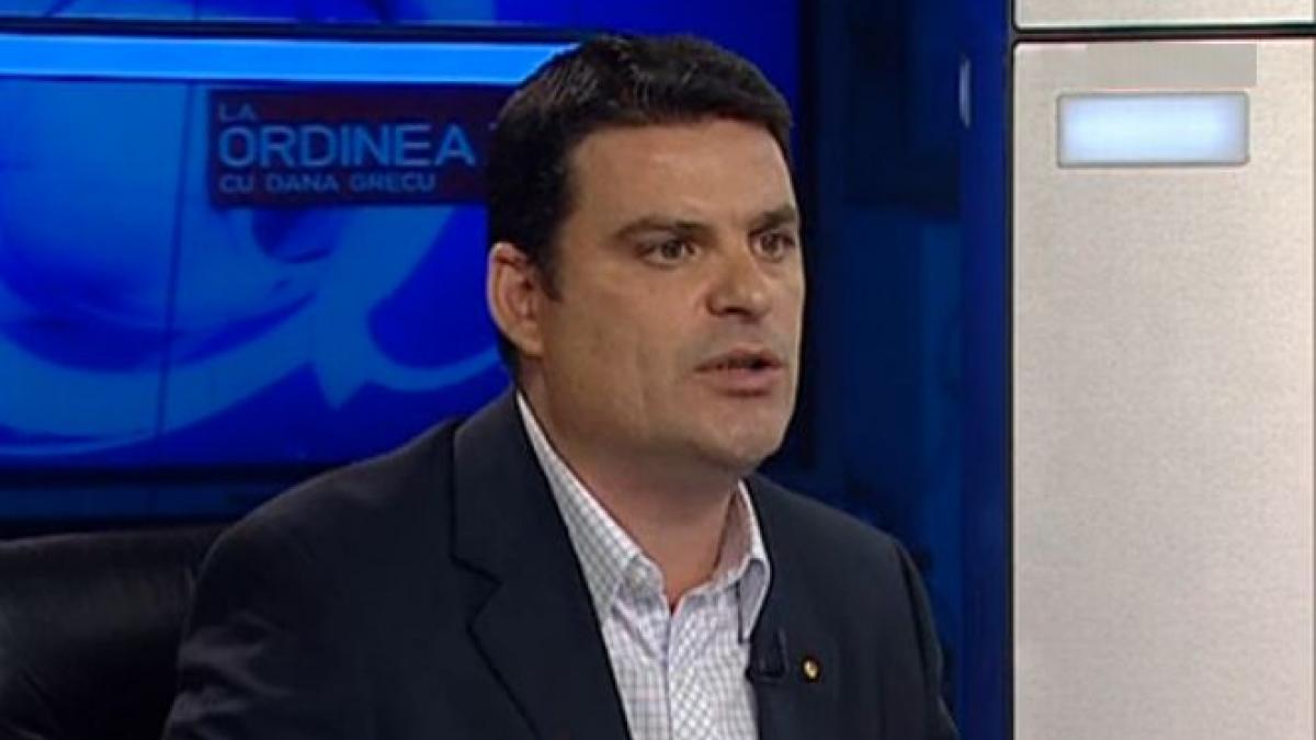 Radu Tudor: "USL îmi provoacă un sentiment de scârbă"