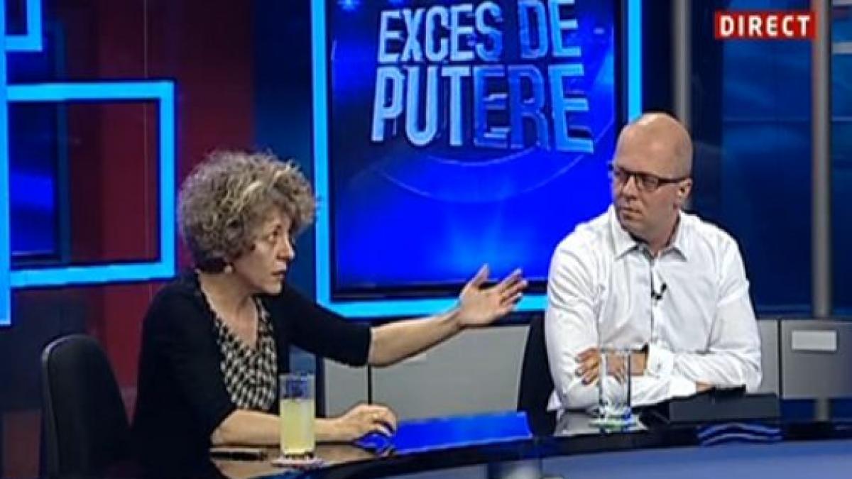 mitica dragomir rol incert adina anghelescu a spus ca a scris de l a durut mana deci e denuntator