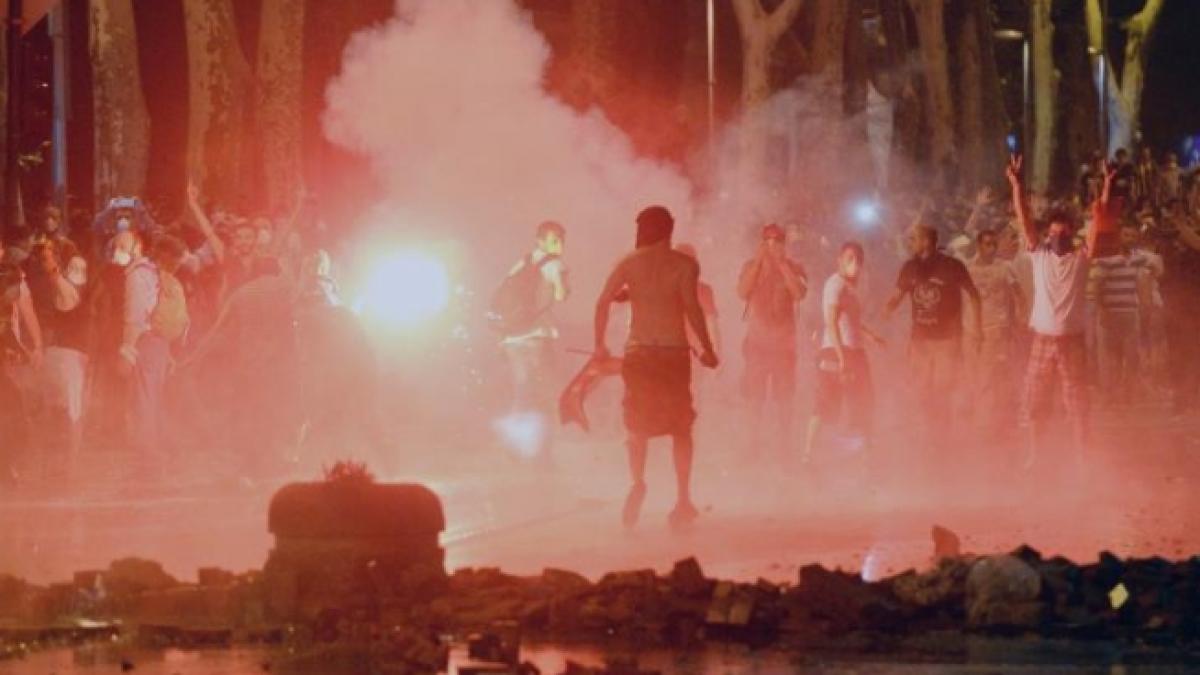 presa turca protestele din turcia reprezinta prima infrangere publica a premierului erdogan