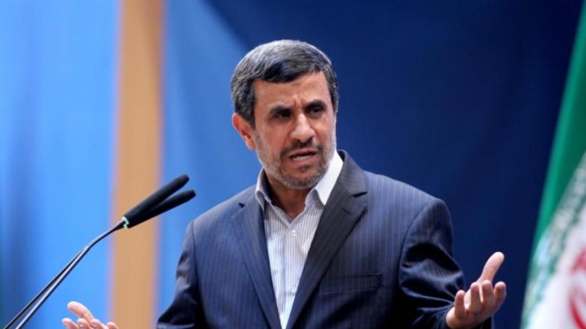 presedintele iranului a scapat nevatamat dupa ce elicopterul acestuia a efectuat o aterizare de