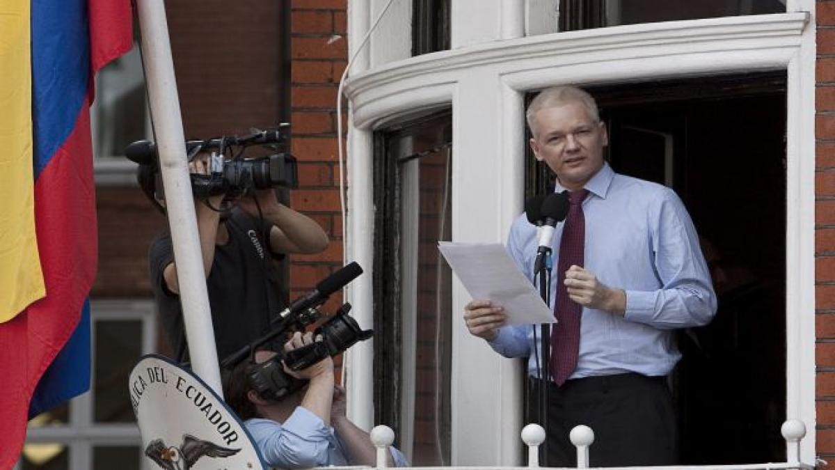 ecuadorul vrea sa negocieze cu marea britanie problema assange
