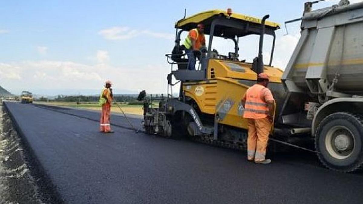greva japoneza la compania de drumuri angajatii nemultumiti de anuntul privind taierea salariilor