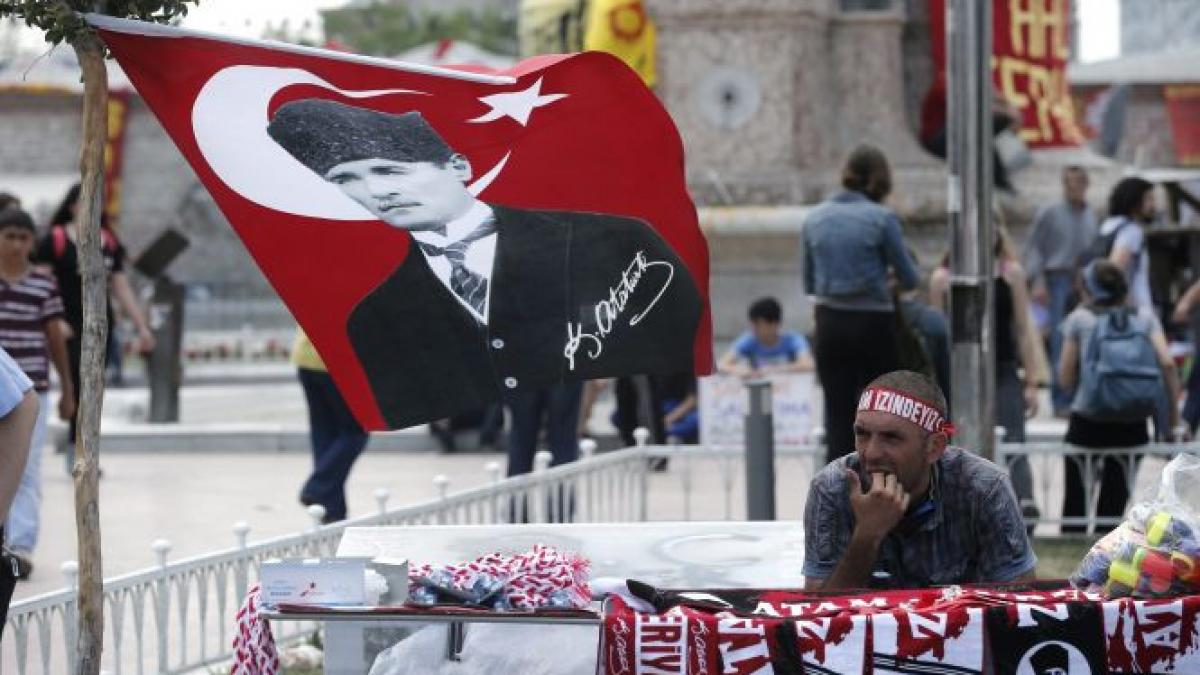 turcia primul raport de autopsie al manifestantului ucis luni nu confirma decesul in urma unei rani