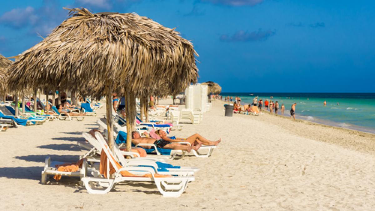 esti iubitor de soare ela craciun iti prezinta ghidul unei vacante perfecte