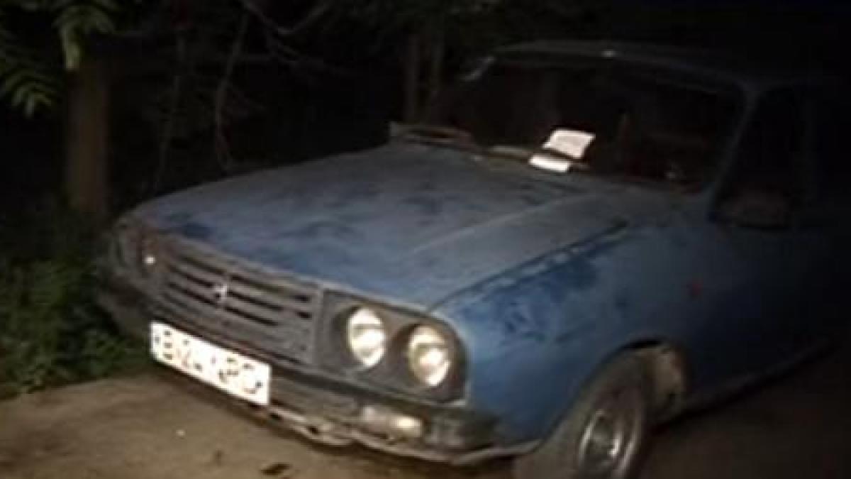 programul rabla a inceput cu scandal peste 100 de proprietari de masini vechi au blocat intrarea in