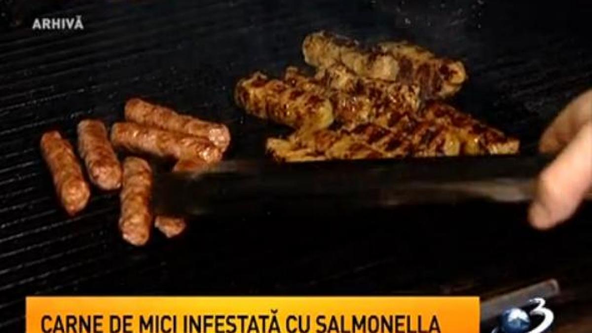 sute de kilograme de carne de mici infestata cu salmonella gasite in depozitul unui supermarket din