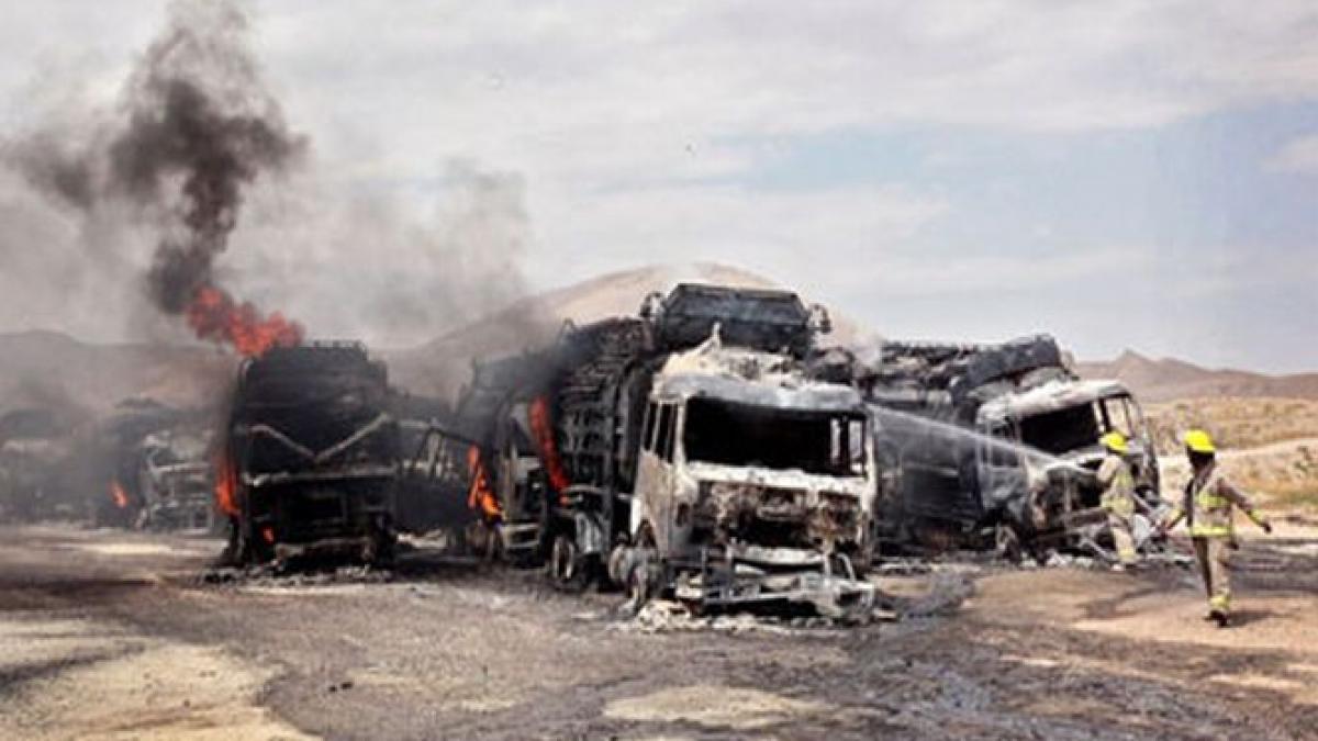 un convoi nato a fost atacat in pakistan cel putin trei soferi au fost ucisi