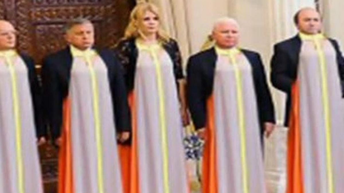 urzeala tronurilor noua colectie de vara lansata de iulia motoc