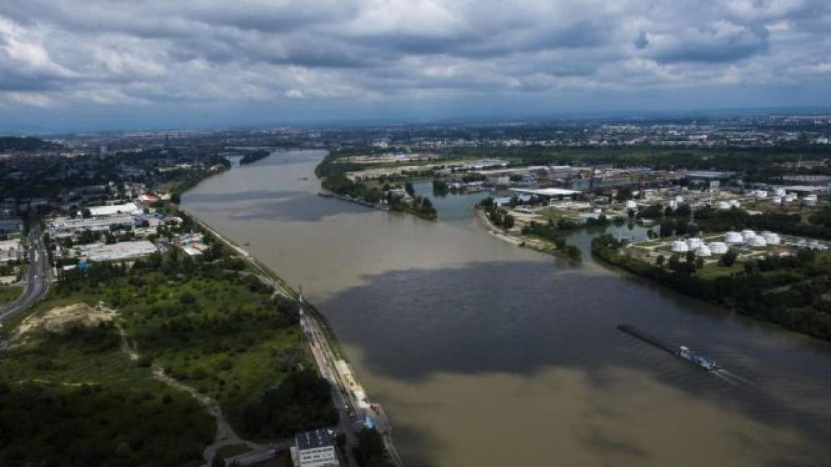 premierul ungariei avertizeaza ca urmeaza inca doua zile dificile din cauza inundatiilor