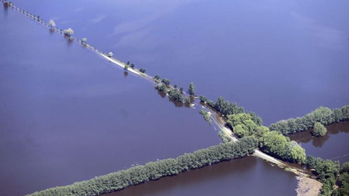 daunele provocate de inundatiile din germania estimate la 12 miliarde de euro