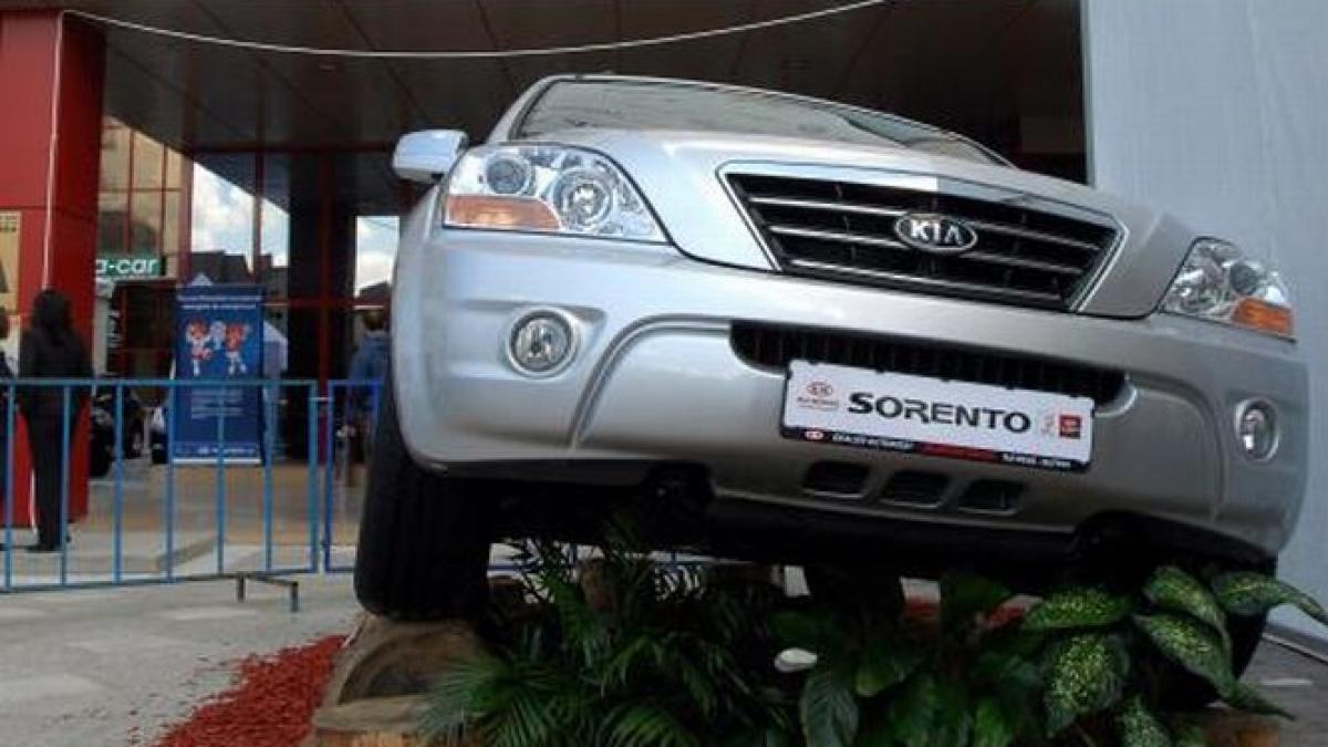 kia recheama in service 1 000 de autovehicule inmatriculate in romania pentru probleme la pedala de