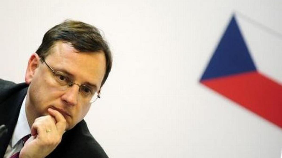 zeci de kilograme de aur si peste 6 milioane de confiscate de la politicienii cehi arestati ieri