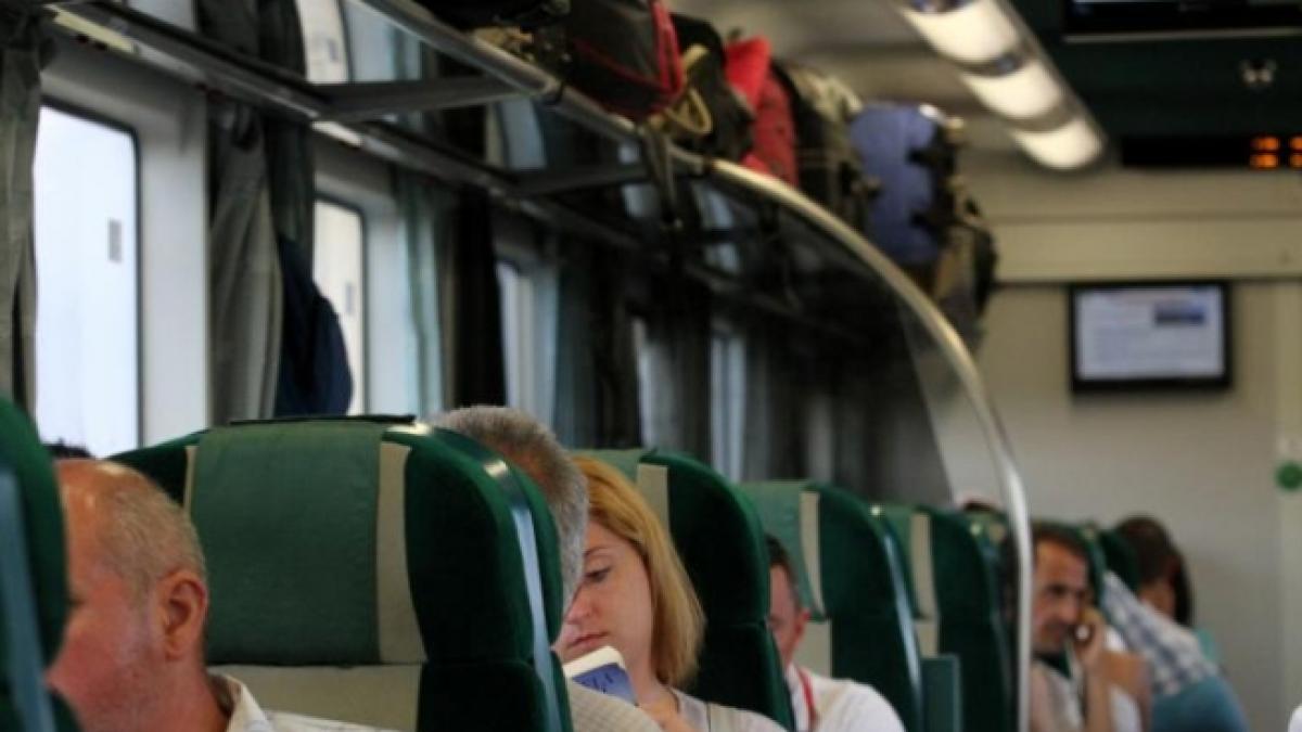 cfr calatori suplimenteaza numarul de trenuri care merg spre mare