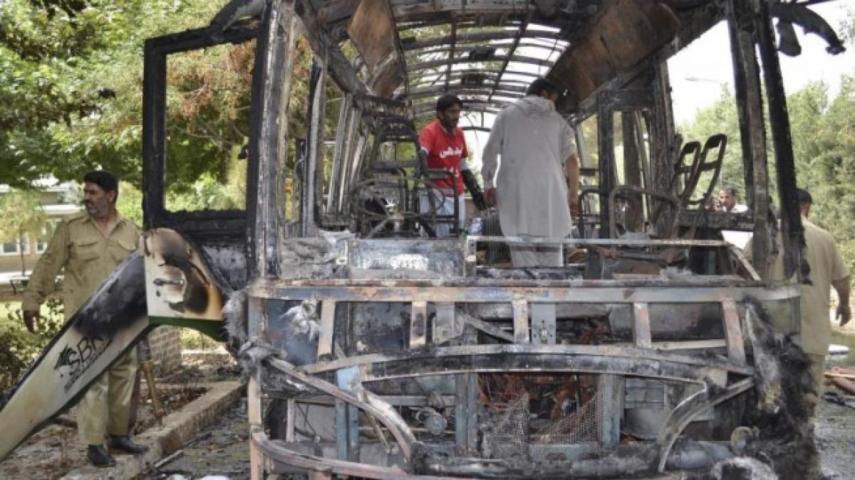 pakistan cel putin 23 de morti si 40 de raniti in urma a doua atentate cu bomba