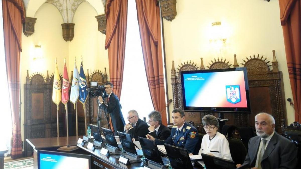 csat a aprobat posibilitatea dislocarii in 2014 in teatrele de operatii a 3 039 de militari