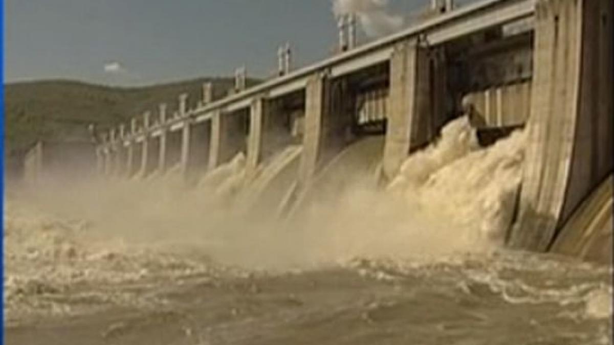 mame concediate abuziv 10 angajate hidroelectrica au scris mariei basescu si dacianei sarbu