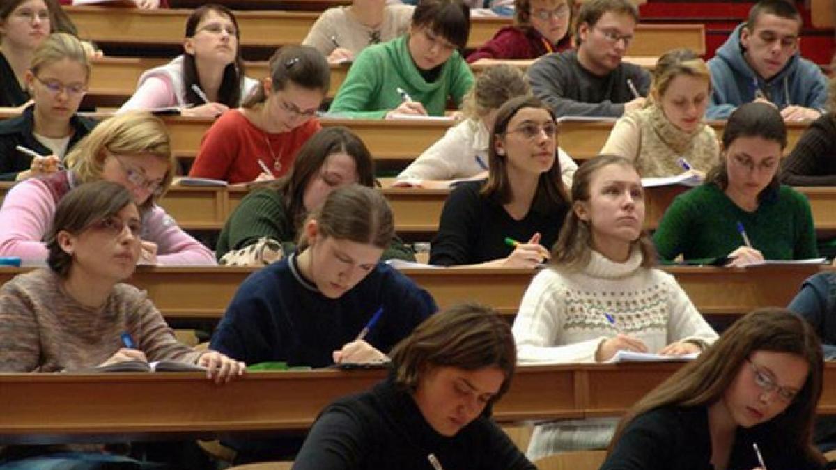 prima comuna din romania care va avea universitate investitia se ridica la 10 milioane de euro