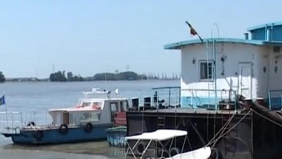 accident naval pe dunare vezi imaginile surprinse de camerele de supraveghere