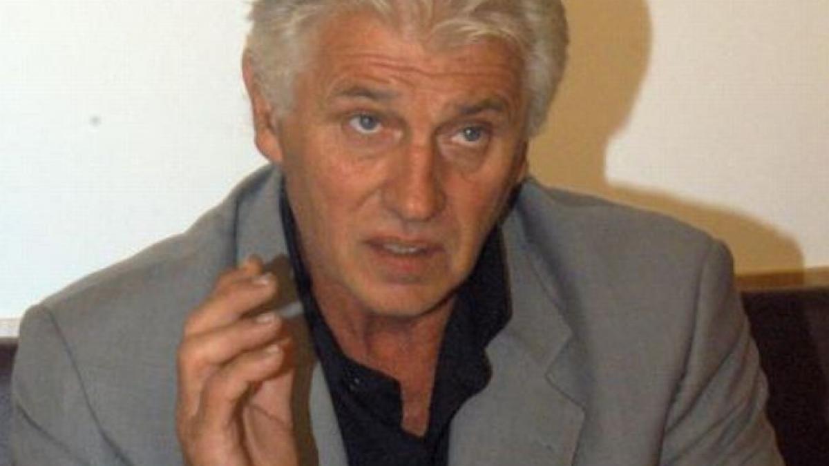 nu vreau sa dau coltul ca iubesc viata foarte mult actorii il sustin pe cascadorul szobi cseh