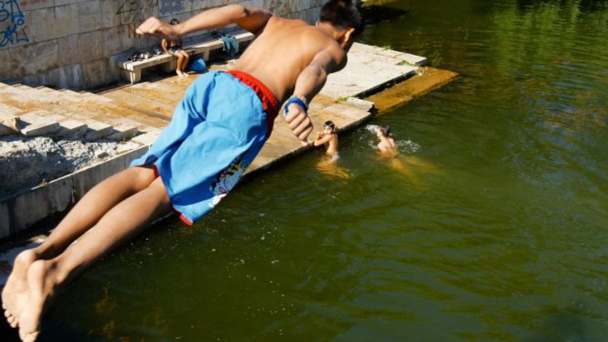 un copil de 11 ani s a inecat intr un lac din cluj