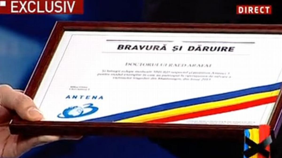 bravura si daruire antena 3 ii ofera o distinctie lui raed arafat pentru gestionarea crizei din