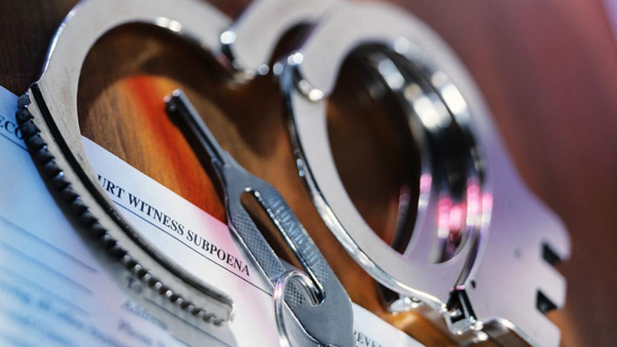 fost candidat la presedintia romaniei condamnat la sase ani de inchisoare cu executare a furat de