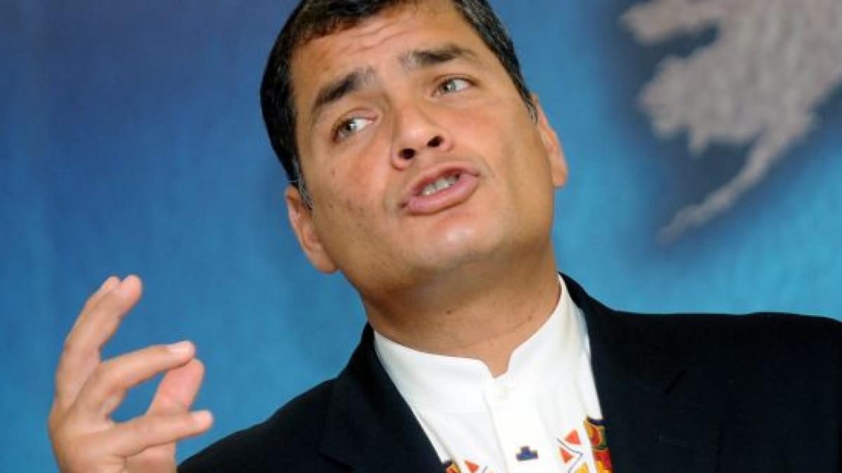 joe biden i a cerut presedintelui ecuadorian sa refuze sa i acorde azil lui snowden