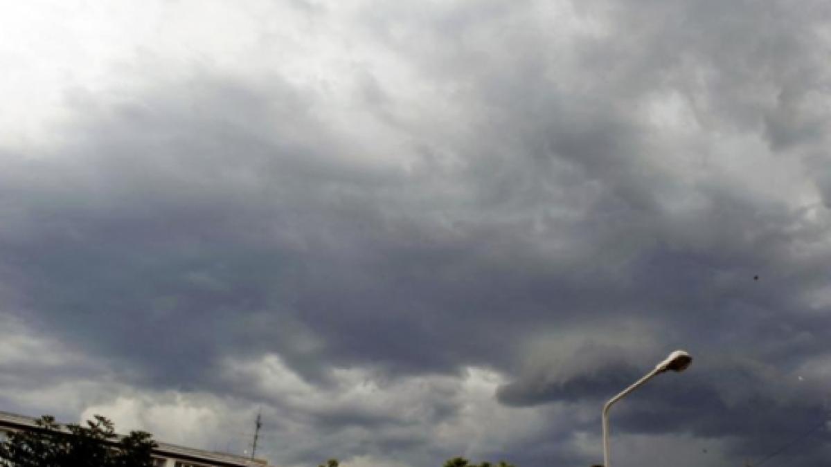 meteorologii au emis o avertizare de ploi valabila pana duminica la ora 23 00