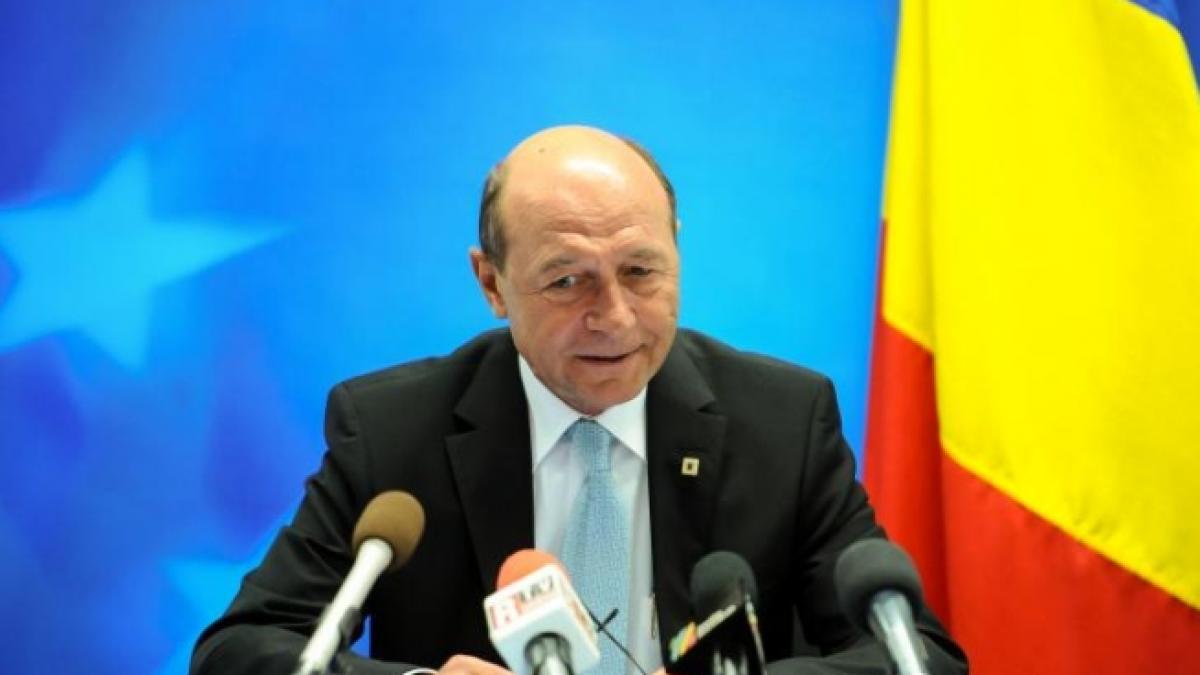 reactia lui traian basescu dupa gafa legata de ziua imnului reactia lui traian basescu dupa gafa legata de ziua imnului