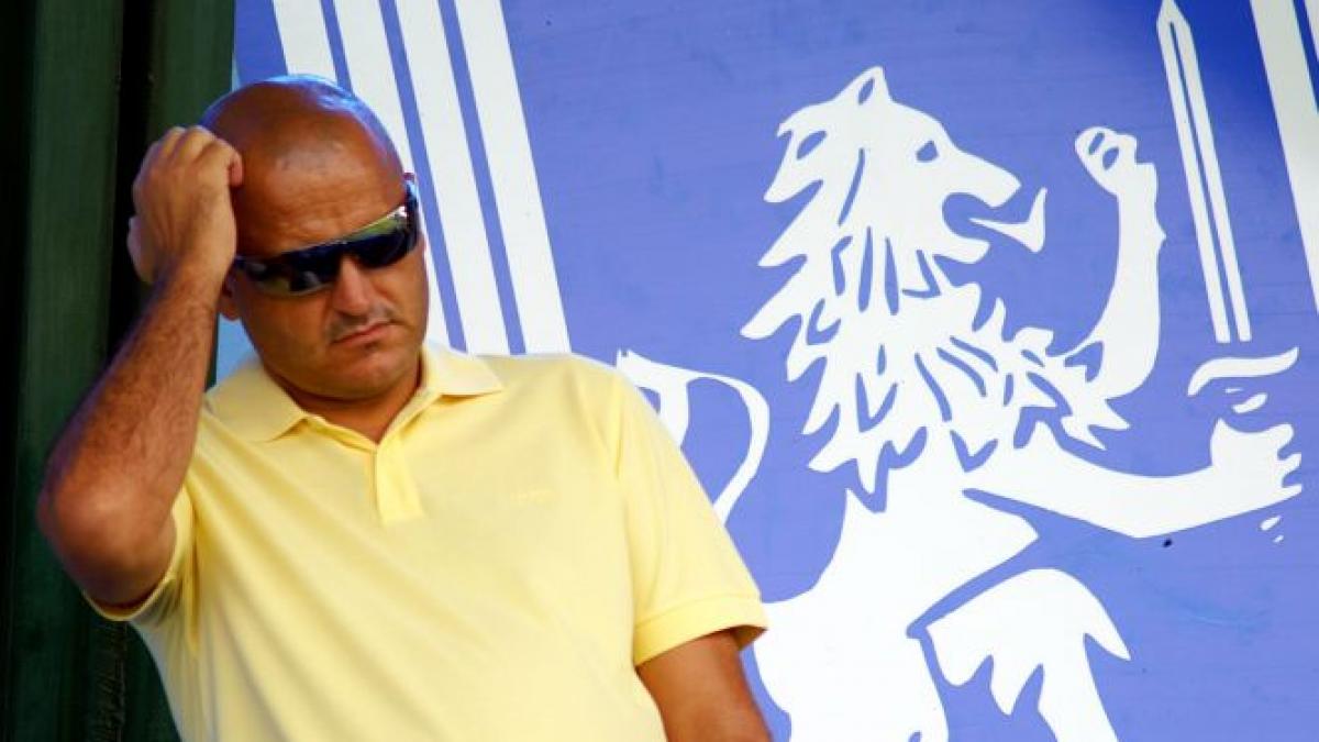 fc universitatea craiova a inregistrat la frf transferurile a 20 de jucatori