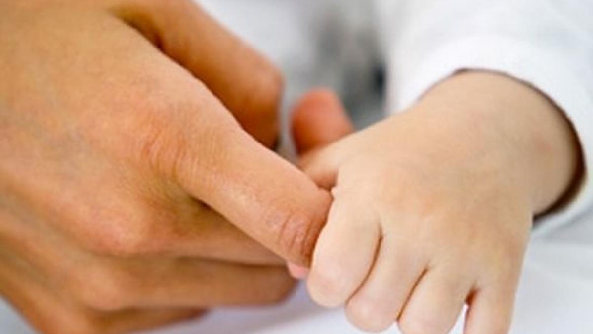 maternitatea spitalului judetean din piatra neamt inundata din cauza ploilor torentiale tavanul