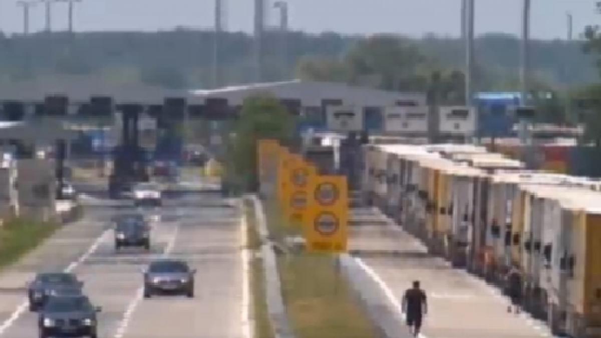 asa e in uniunea europeana blocaj la granita cu peste 1 300 de camioane din cauza unei defectiuni