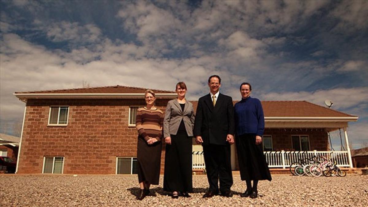 se petrece in america secolului xxi cum explica un barbat poligamia sunt binecuvantat cu trei sotii