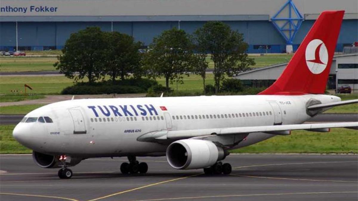 un avion al companiei turkish airlines a aterizat de urgenta la istanbul