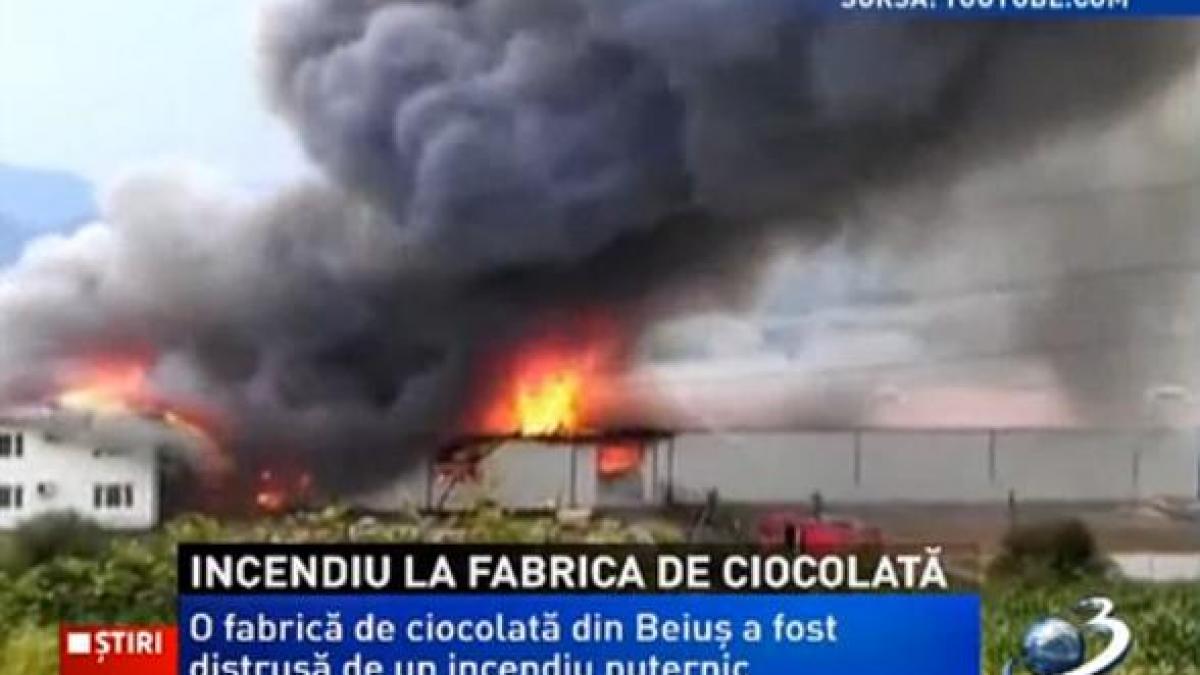 o fabrica de ciocolata din beius distrusa de un incendiu puternic