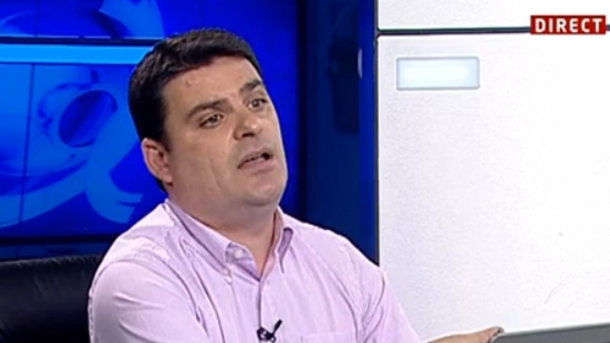 radu tudor despre retrocedarea celor 66 de case decisa din pix de un demnitar isi da singur casa