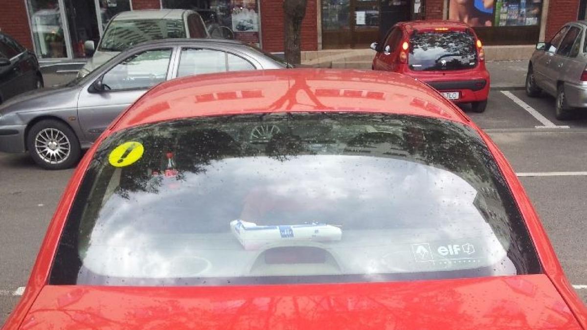 rezultate bacalaureat 2013 imaginea surprinsa in trafic care spune ce a facut acest elev la bac