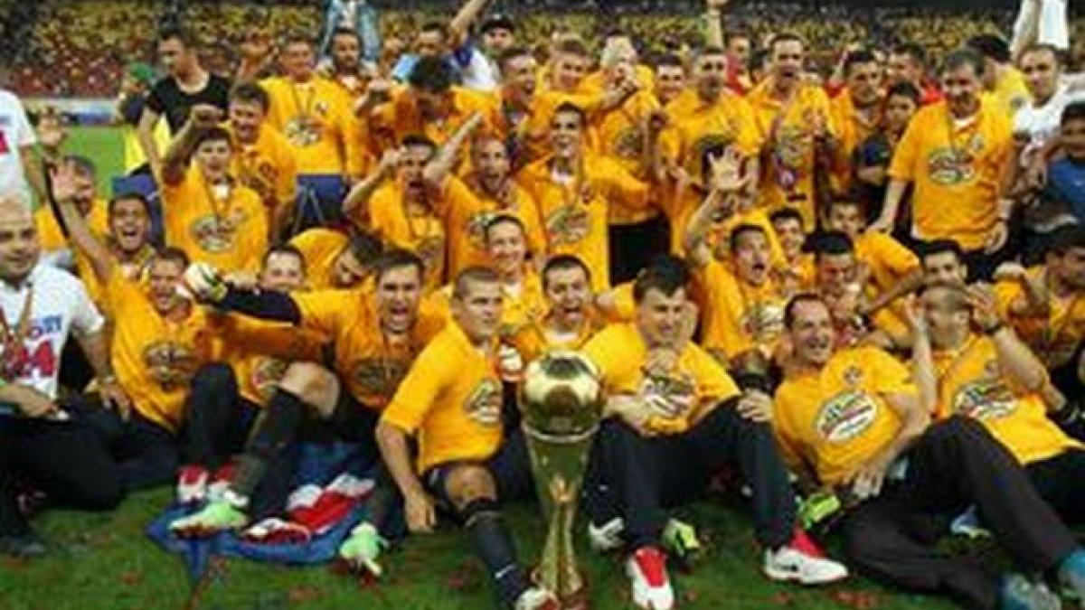 steaua a castigat supercupa romaniei dupa ce a invins petrolul ploiesti cu 3 0