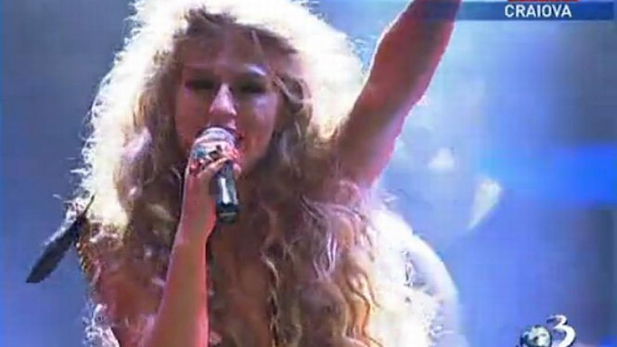 cel mai nou hit al corinei prezentat la aniversarea antenei 3 de la craiova