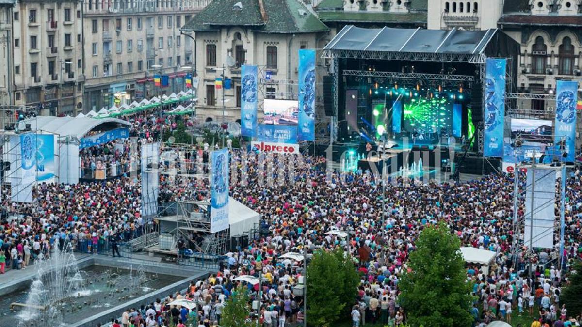 antena 3 este aici si pretutindeni peste 50 000 de oameni s au bucurat la craiova de un spectacol