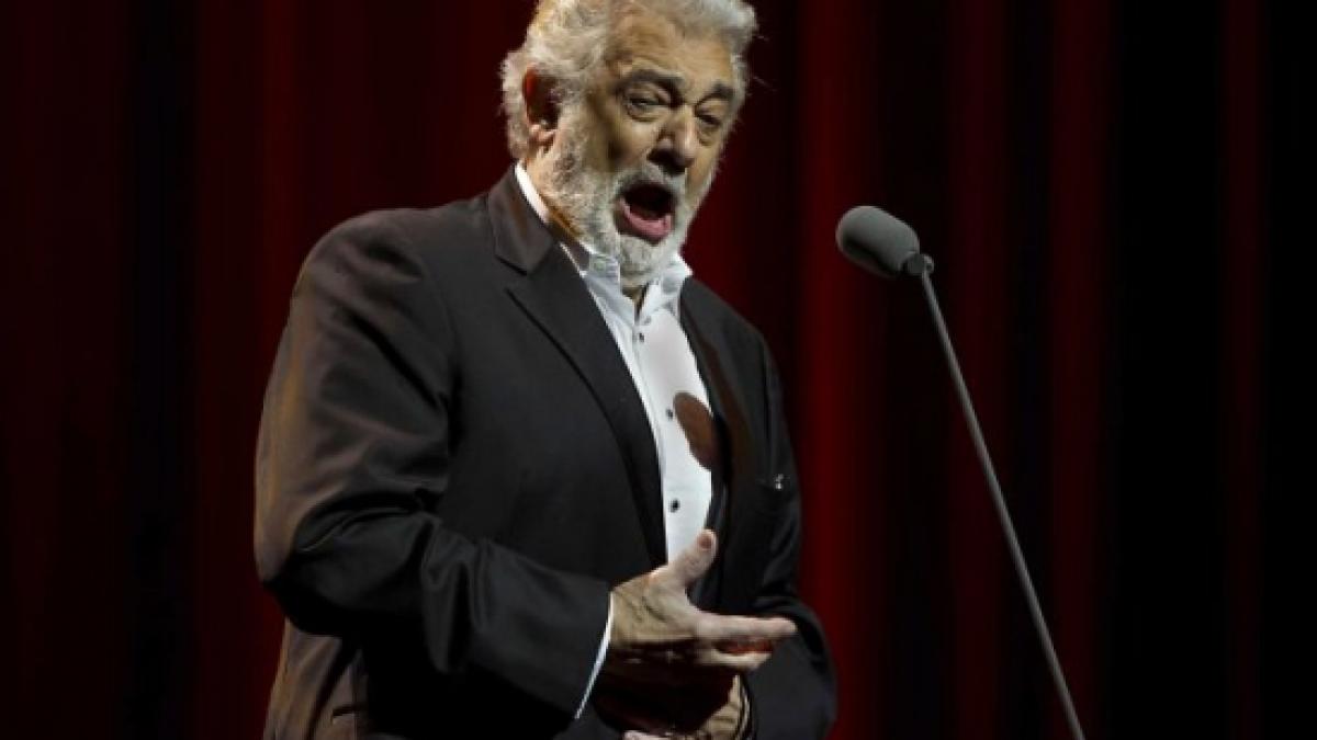 placido domingo a fost externat tenorul a fost tratat de o boala pulmonara